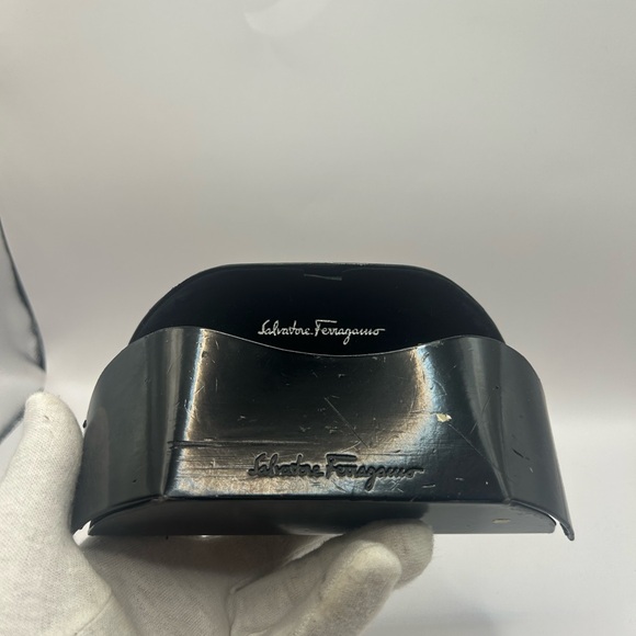 Salvatore Ferragamo Sunglasses 2147-B - Picture 8 of 8